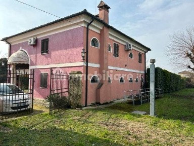 Villa unifamiliare via Schiavonesca, Riese Pio X