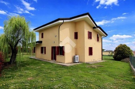 Villa unifamiliare, ottimo stato, 200 m², Centro, Roncade