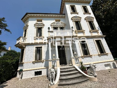 Villa unifamiliare via Vecelli0, Treviso