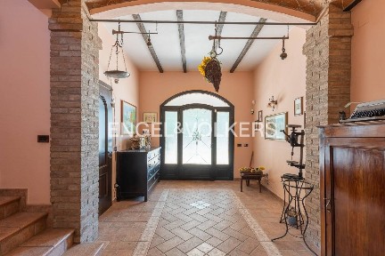 Villa bifamiliare via Emilia Ovest, Castelfranco Emilia