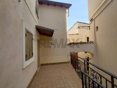 Caporciano, Via Rua Cona, 26