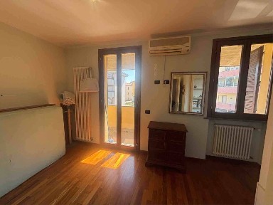 Villa a schiera via Fontana di Riatti, Romiti, Forlì