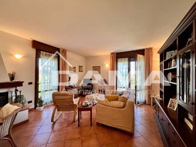 Villa a schiera 5 locali, ottimo stato, Romiti, Forlì