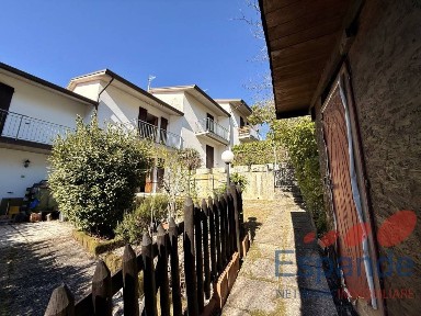 Santa Sofia, viale dei pini, 24/a