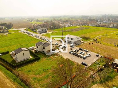 Villa a schiera via A. Bertaccini 1, Centro, Forlimpopoli
