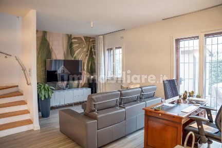 Villa a schiera via Fratelli Cangini, San Martino in Strada, Forlì