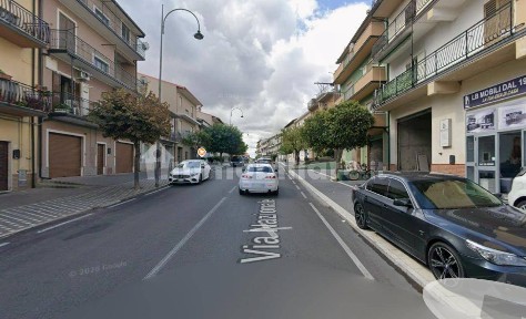 Appartamento all'asta via Nazionale, Scandale