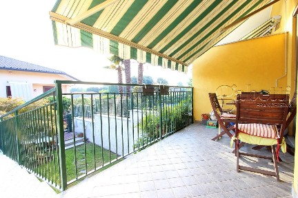 Villa a schiera via Emilio De Marchi, Nerviano