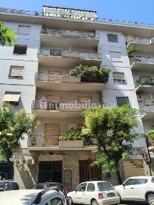 Locale commerciale in Affitto