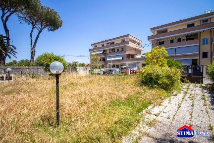 Villa a schiera via Brentonico 122, Infernetto, Roma