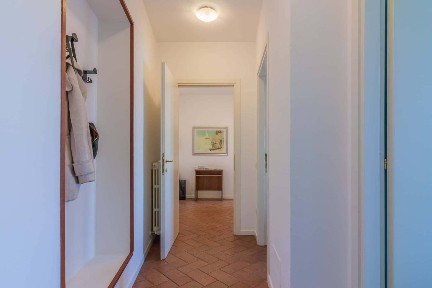 Trilocale via per Esino, Perledo