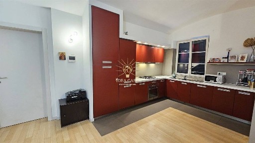 Trilocale Risorgimento 52, Belledo, Lecco