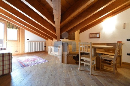 Bilocale via Milano 72/A, Centro, Bormio