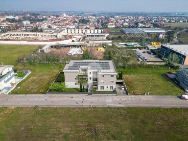 Trilocale via Giorgio Almirante, Centro, San Giovanni Lupatoto