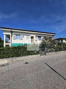 Peschiera del Garda, Via Daniele Manin