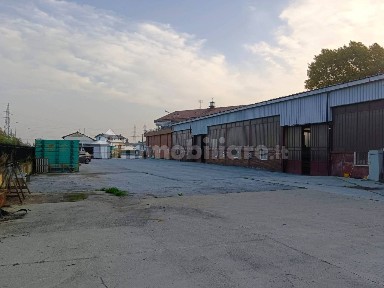 Magazzino - Deposito in Affitto