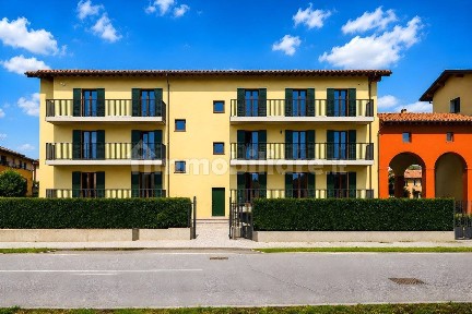 Quadrilocale piazza 4 Novembre, Centro, Povegliano Veronese