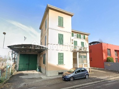 Parma, Ospedale - Volturno, Via Volturno, 93