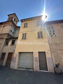 Parma, Centro Storico, Vicolo San Marcellino, 2
