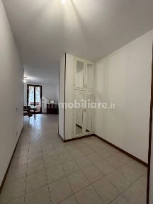 Trilocale via Roma, Centro, Langhirano