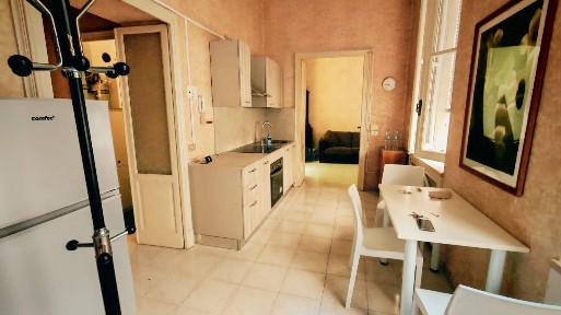 Trilocale buono stato, primo piano, Centro Storico, Parma