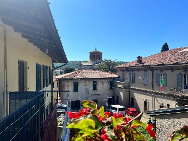 Trilocale via Gramsci 21, Laveno, Laveno-Mombello