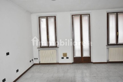 Monolocale via Agostino Berenini, Centro, Fidenza