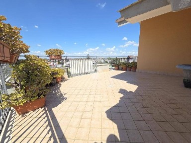 Attico piazza mafalda di savoia 1, Centro, Casalnuovo di Napoli