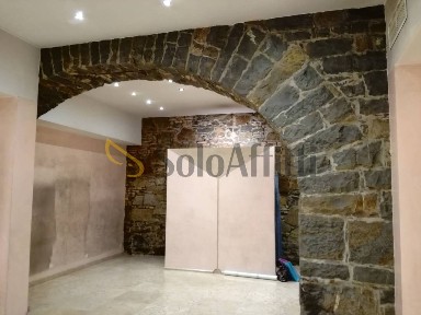 Trieste, Largo Barriera - Ospedale Maggiore, Largo Santorio Santorio, 5
