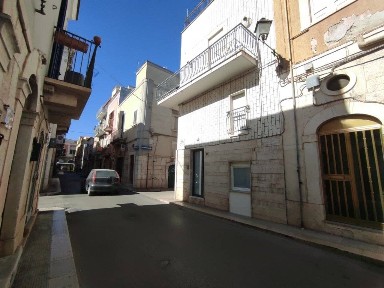 Andria, Centro, Via Enrico Dandolo, 36