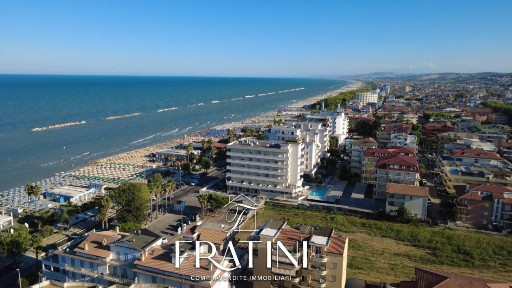Appartamento via Merano 7, Lungomare Marconi, Alba Adriatica