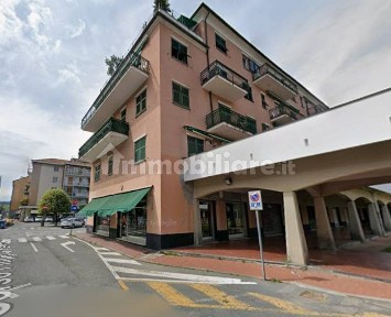 Locale commerciale in Affitto