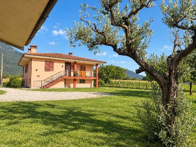 Villa unifamiliare via Pietro Zorutti 67, Gemona, Gemona del Friuli