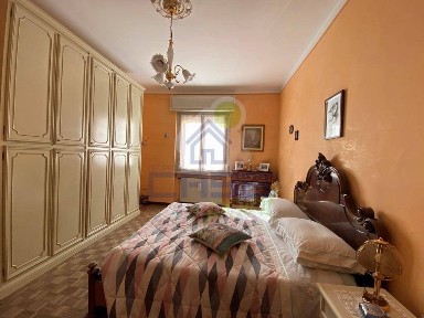 Cremona, Centro, Via Dulcia