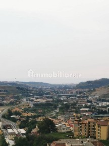 Quadrilocale viale dei Bizantini, Sala, Catanzaro