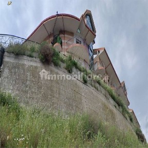 Appartamento all'asta via I Maggio, Taverna