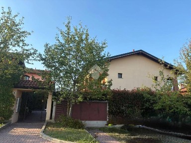 Trilocale via Tonale 36, Centro, Lentate sul Seveso