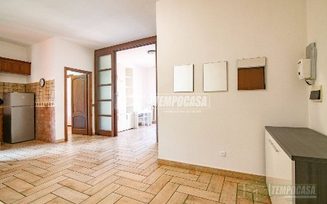 Bilocale via Stelvio 9, San Biagio, Monza