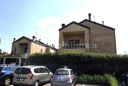 Bilocale via Brunate 3, Boscherona, Monza