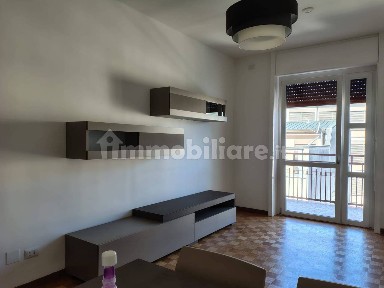 Bilocale via Quintino Sella 5, San Biagio, Monza