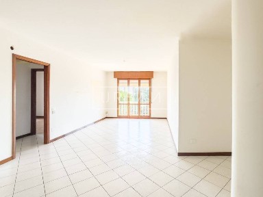 Quadrilocale viale Bolognesi, Spazzoli - Medaglie D'Oro, Forlì
