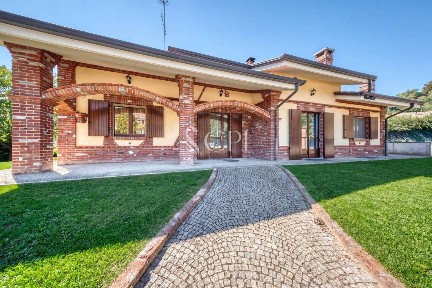 Castiglione Torinese, Strada Cordova, 10/L
