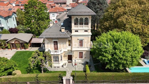 Carignano, Via Padre Lanteri, 16
