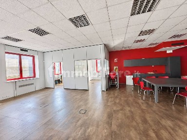 Ufficio - Studio in Affitto