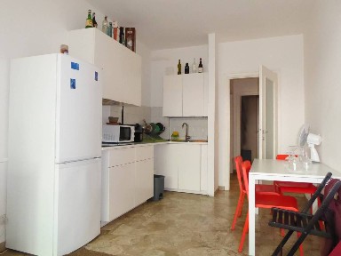 Bilocale via Milano 11, Borgo Teresiano, Trieste