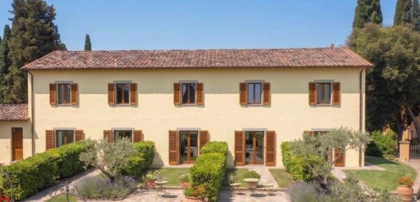 Villa a schiera Località Salteano, Isola d'Arbia, Siena