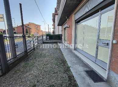 Locale commerciale in Affitto