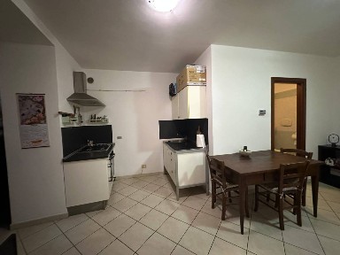 Trilocale vicolo Lungo 2, Centro, Fermo