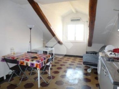 Torino, San Salvario - Baretti, Via Goito, 17