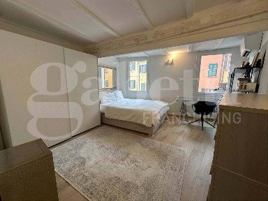 Bologna, Castiglione - Tribunale, Via Savenella
